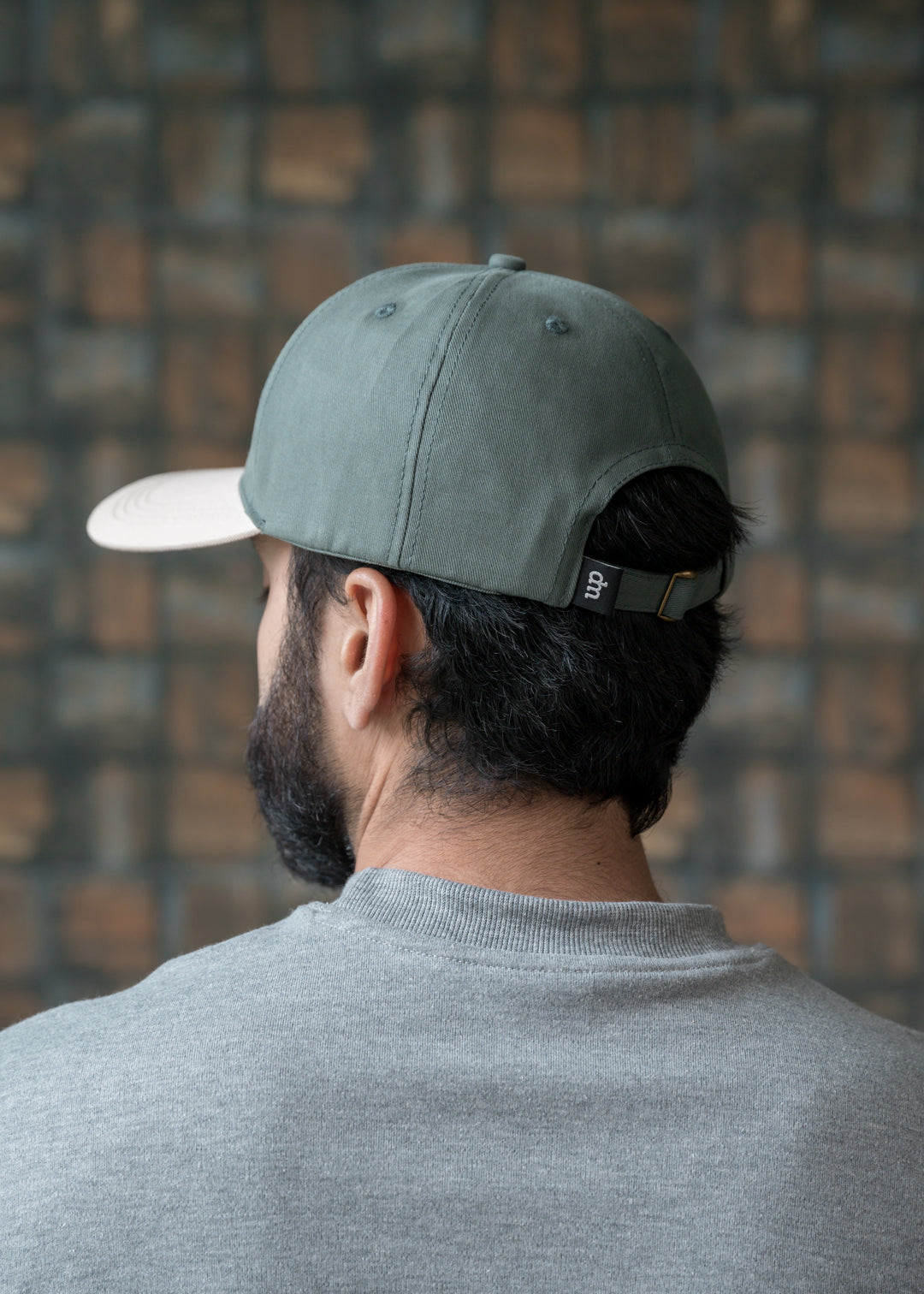 Dual Tone Twill Cap — Off White & Green