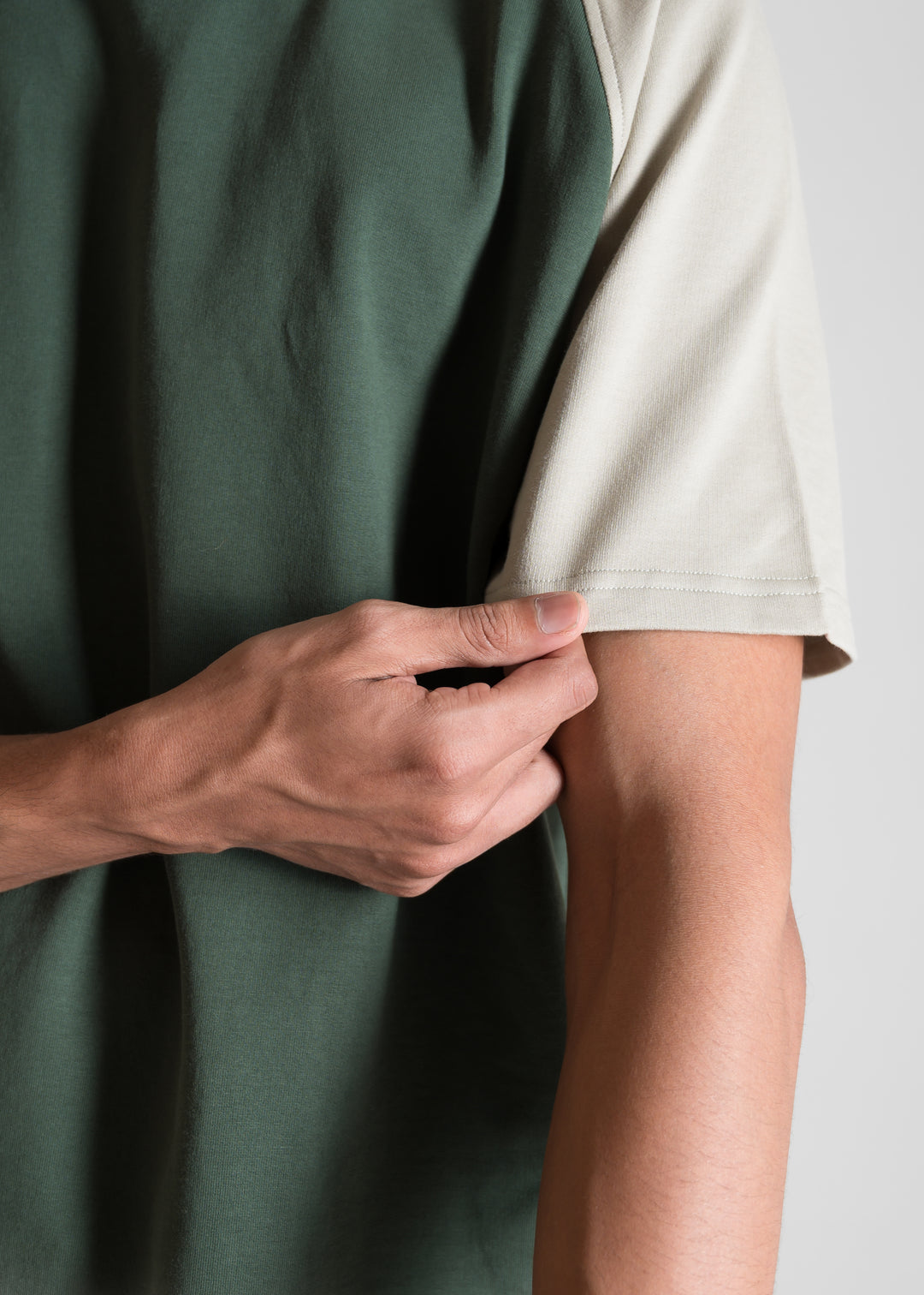Heavy Relaxed Raglan T-shirt — Green & Khaki