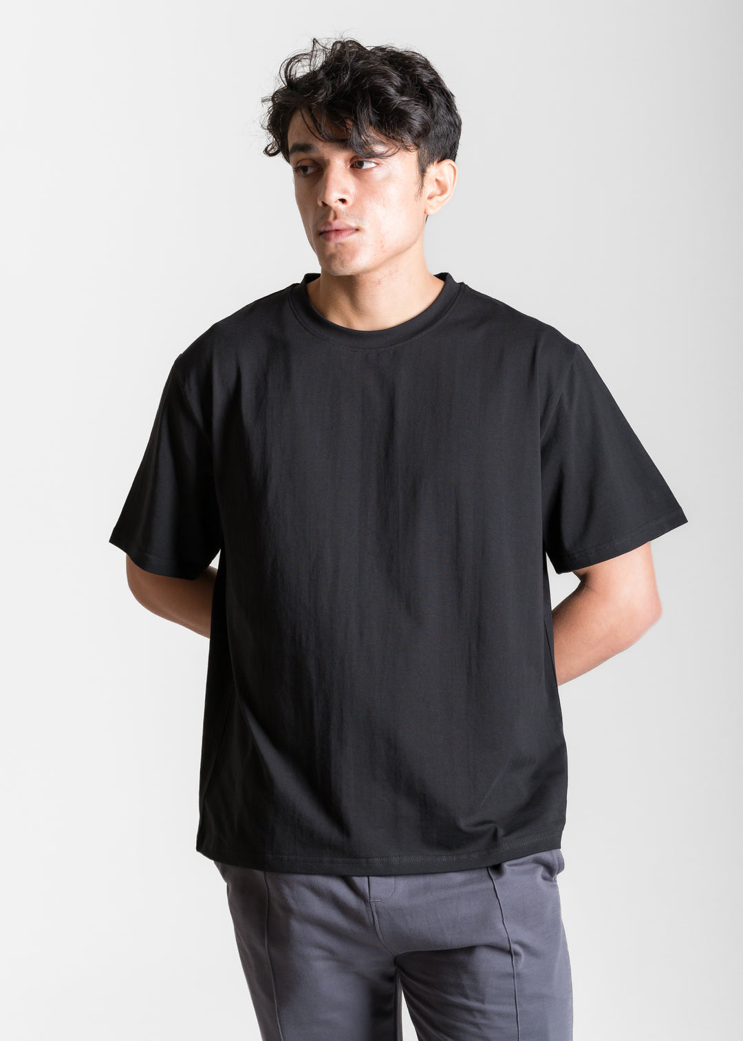 Stretch Box-Fit T-shirt — Black