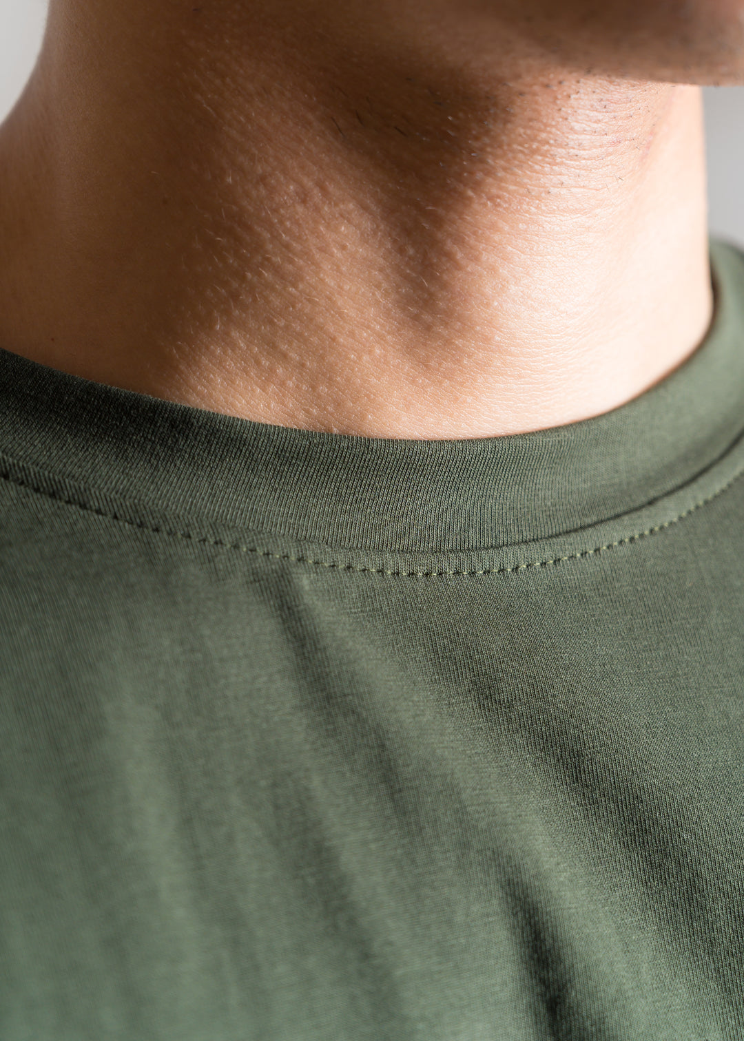 Stretch Box-Fit T-shirt — Dark Olive