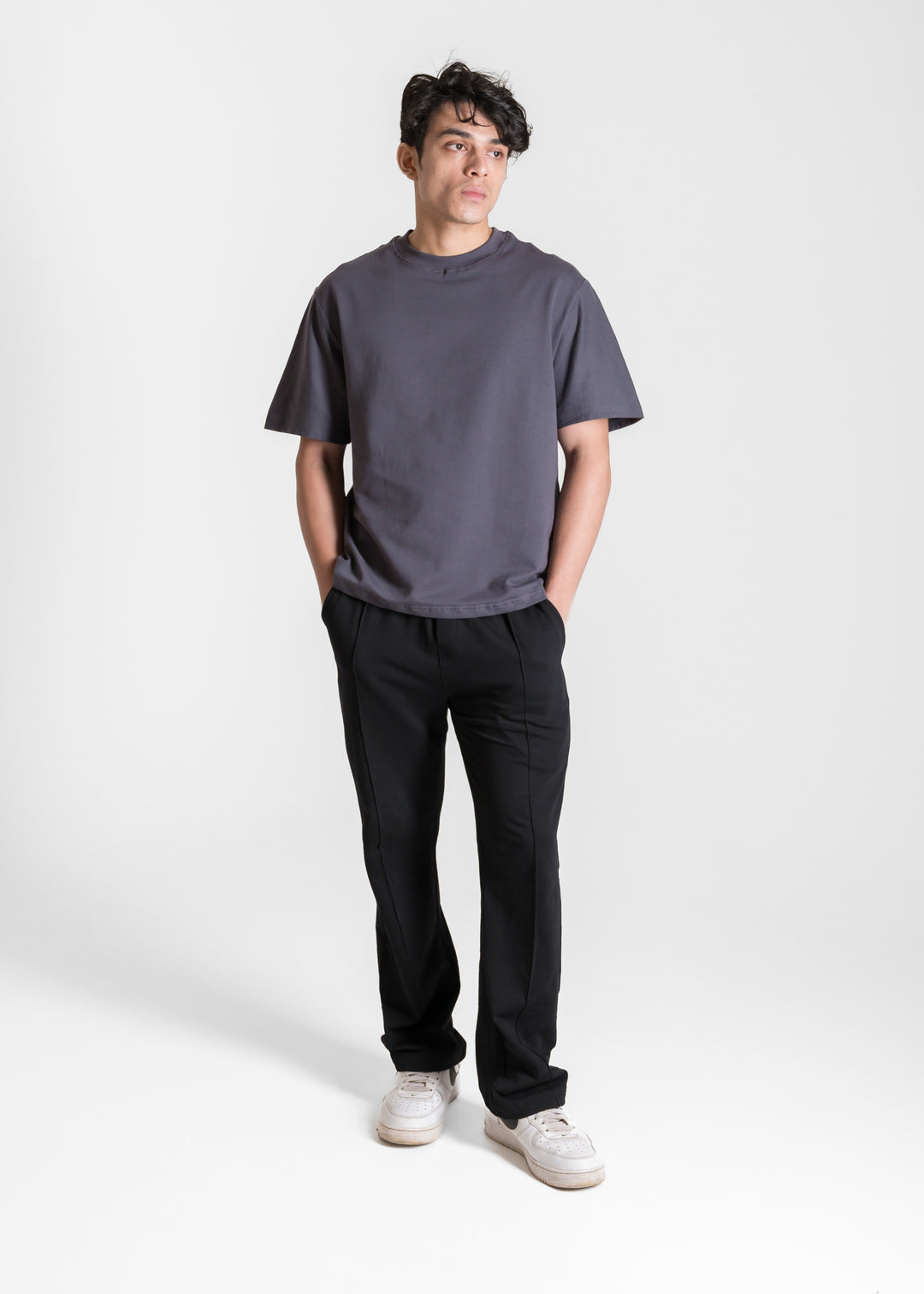Heavy Box-Fit T-shirt — Dark Grey