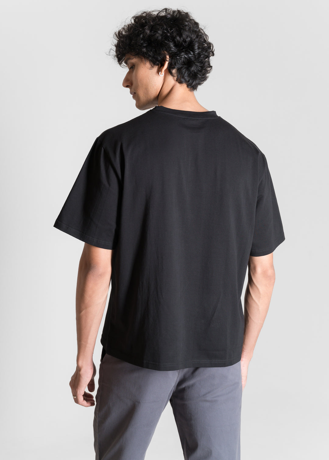 Stretch Box-Fit T-shirt — Black