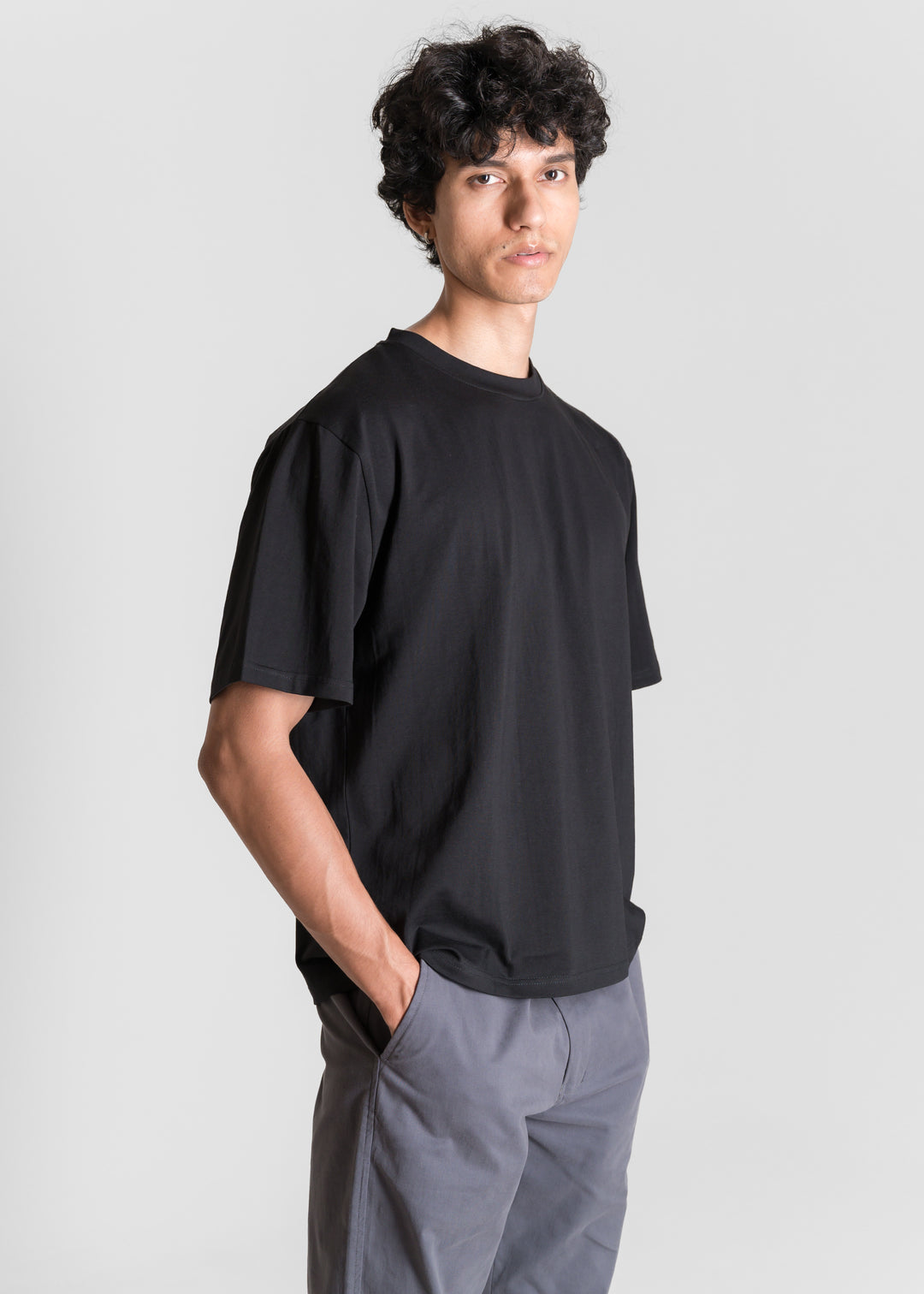 Stretch Box-Fit T-shirt — Black