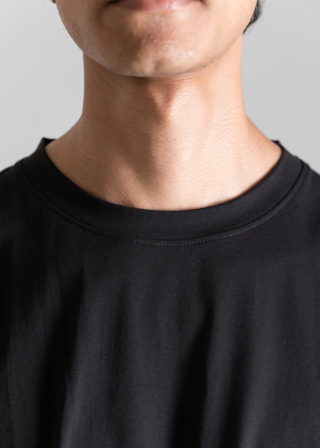 Stretch Box-Fit T-shirt — Black