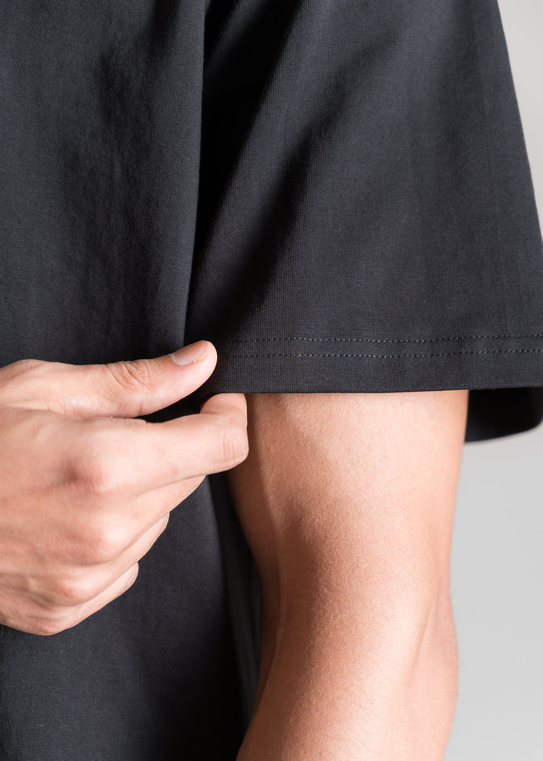Stretch Box-Fit T-shirt — Black