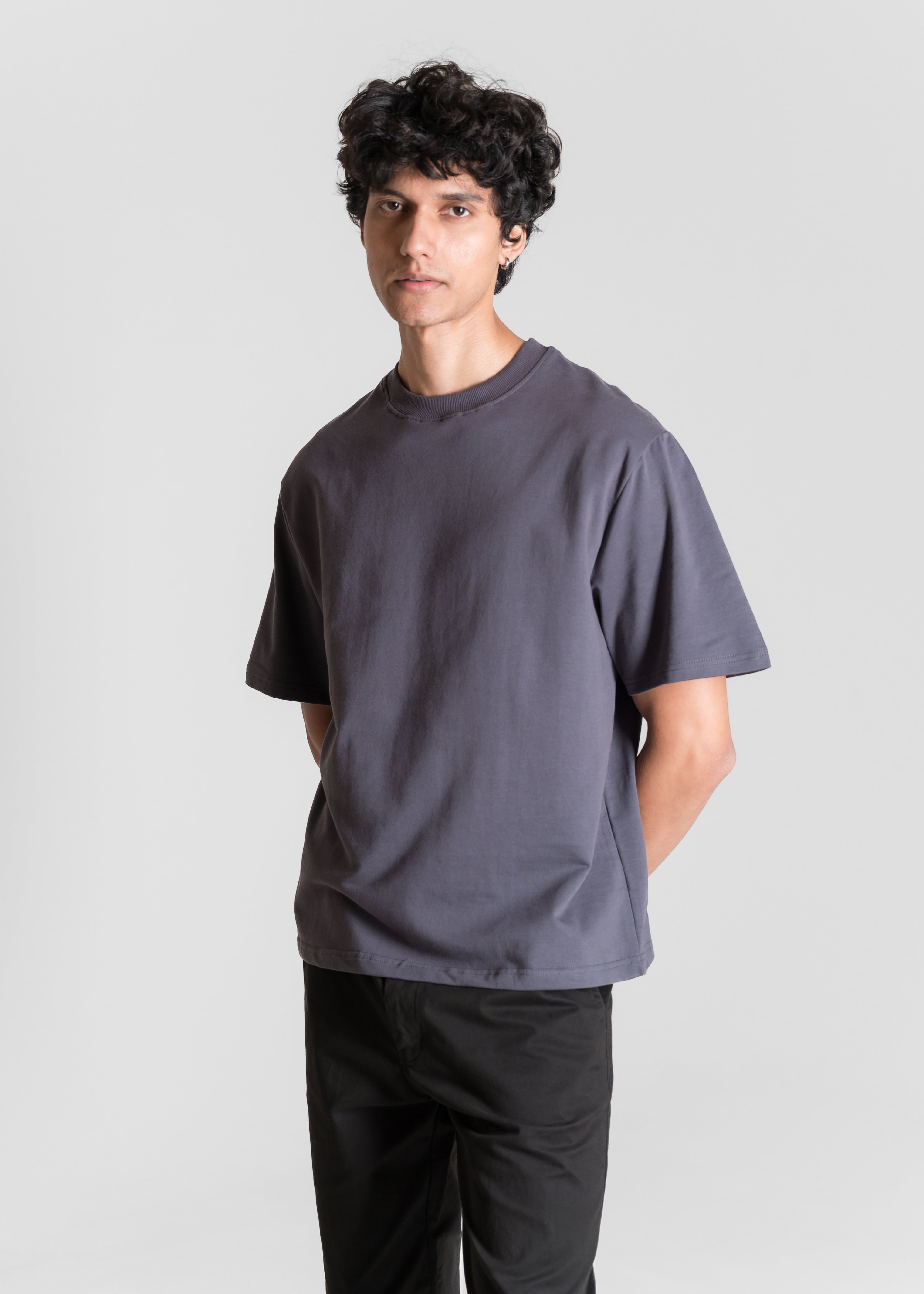 Heavy Box-Fit T-shirt — Dark Grey – Desi Minimals