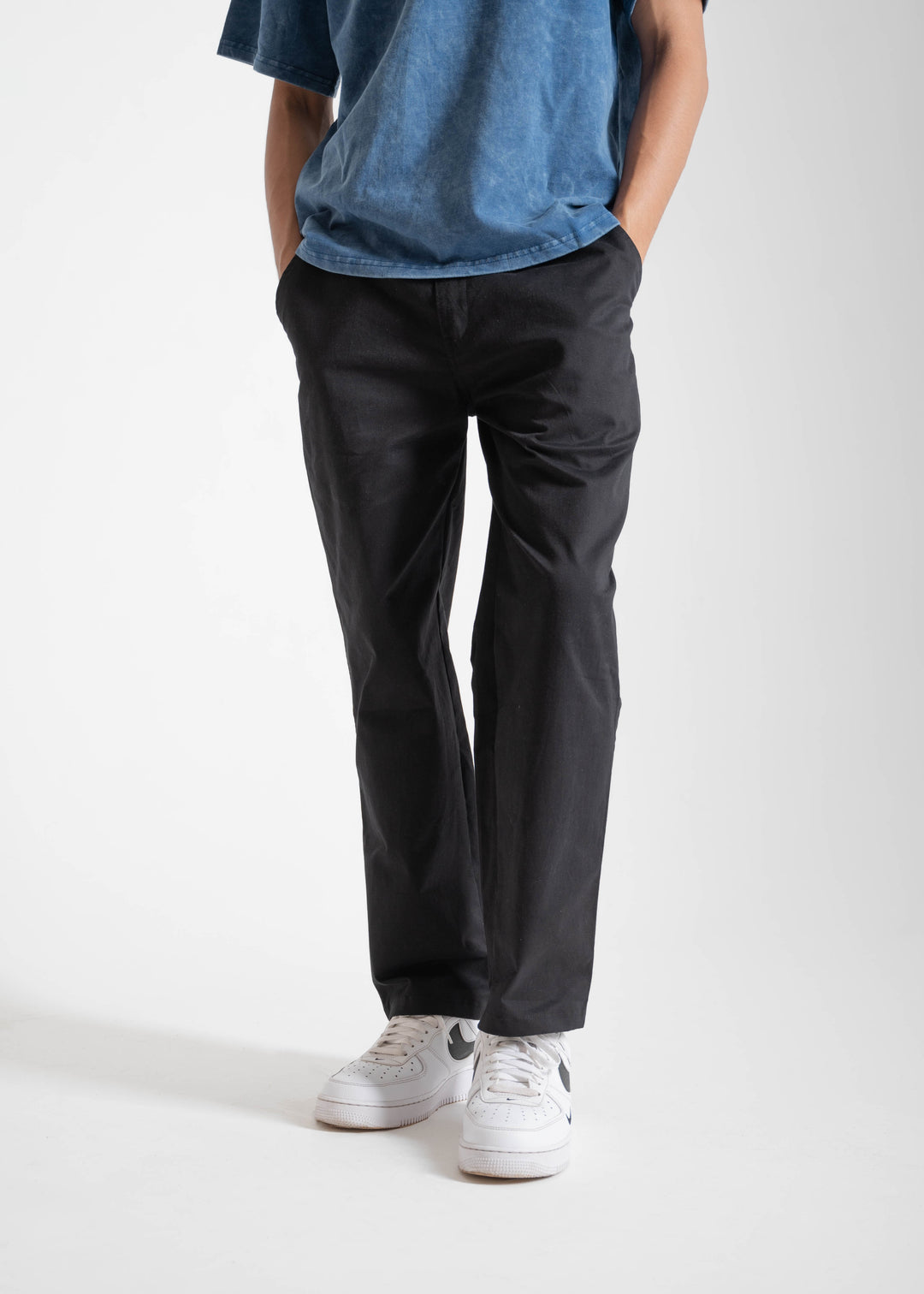 Black — Relaxed Chinos