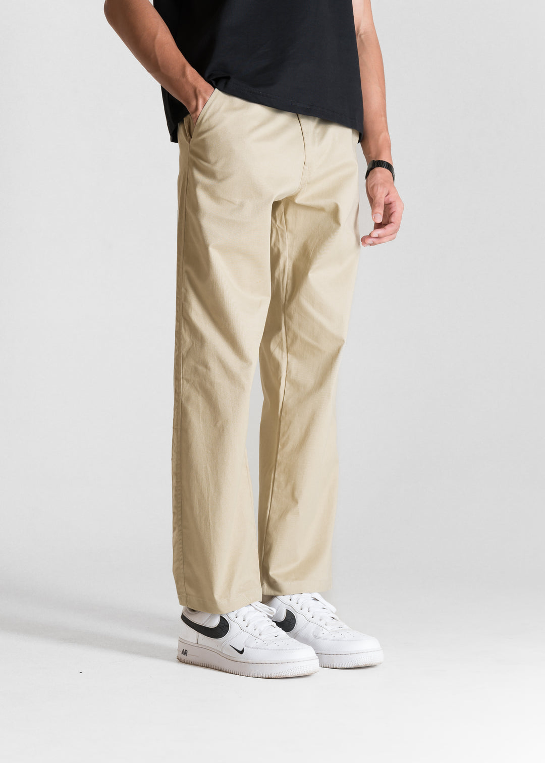 Classic Relaxed Chinos — Beige