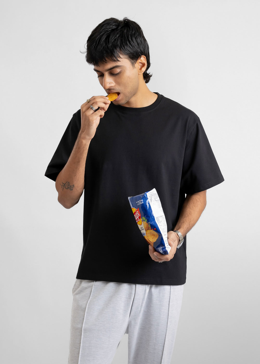 Stretch Box-Fit T-shirt — Black
