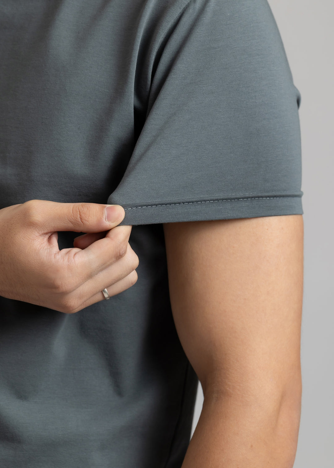 Stretch Slim Fit T-shirt — Dark Grey