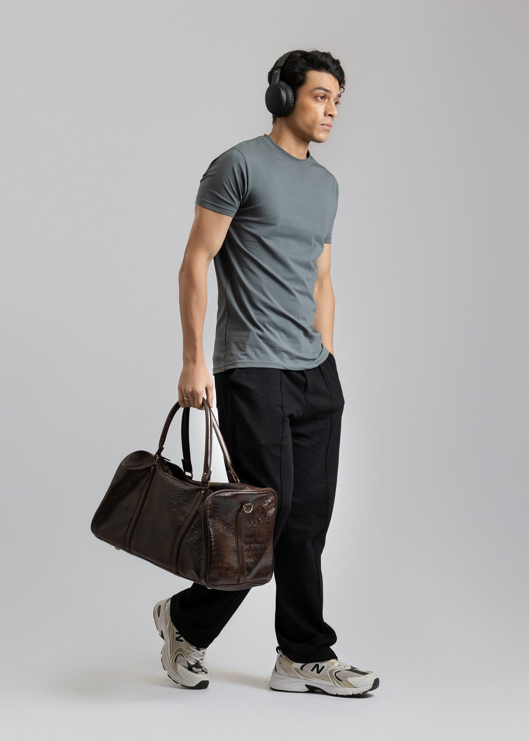 Stretch Slim Fit T-shirt — Dark Grey