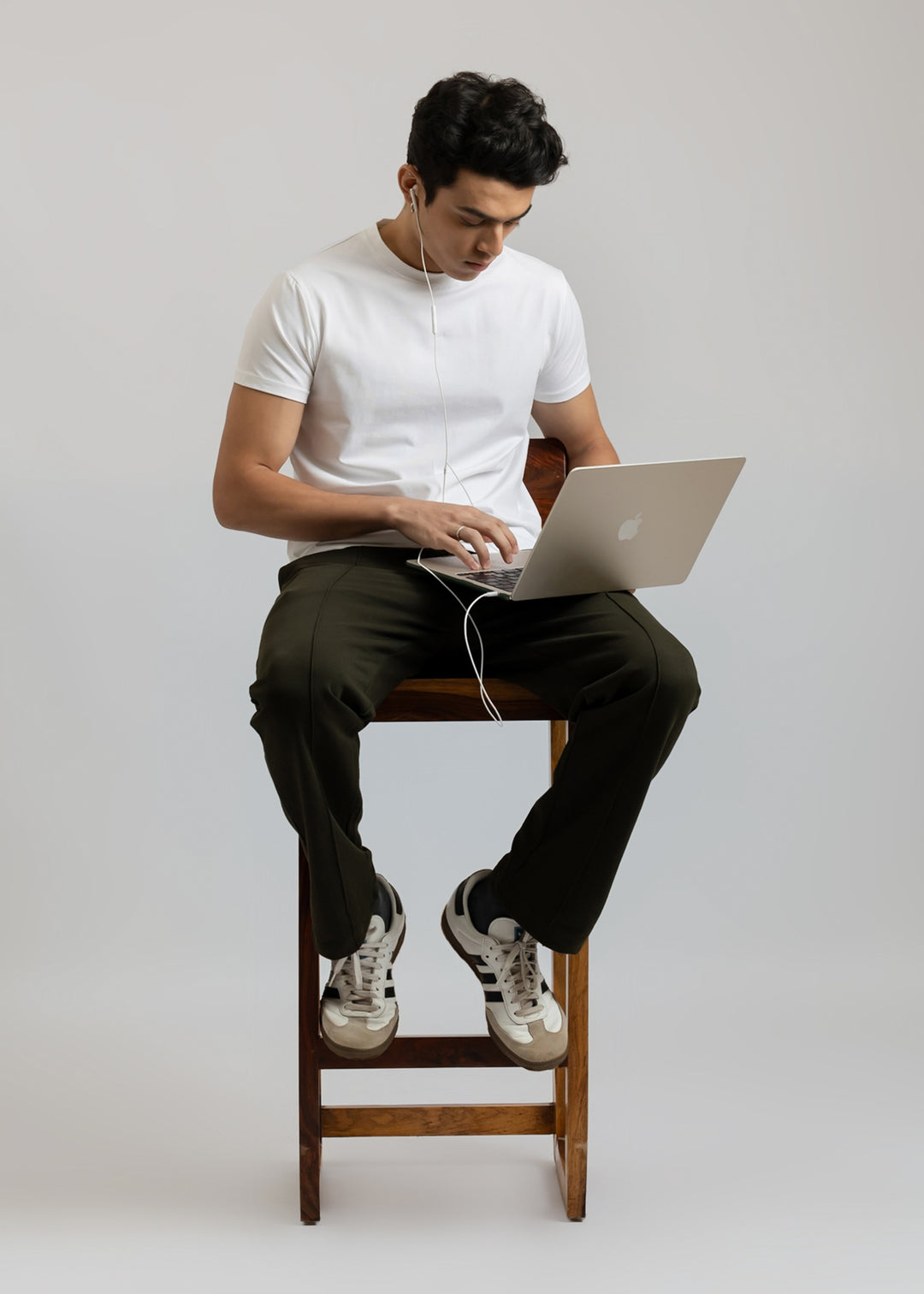 Stretch Slim Fit T-shirt — White