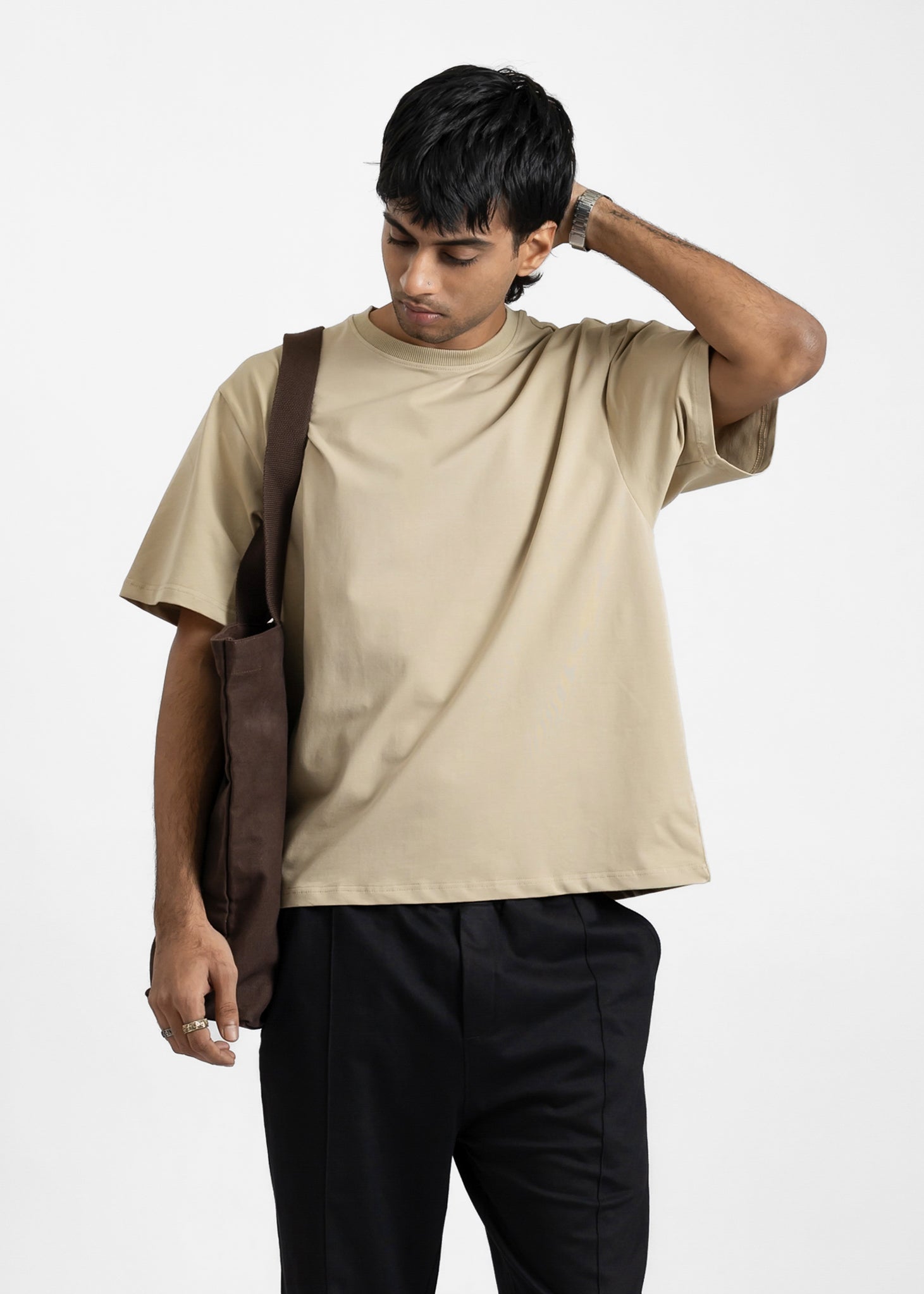 Stretch Box-Fit T-shirt — Beige