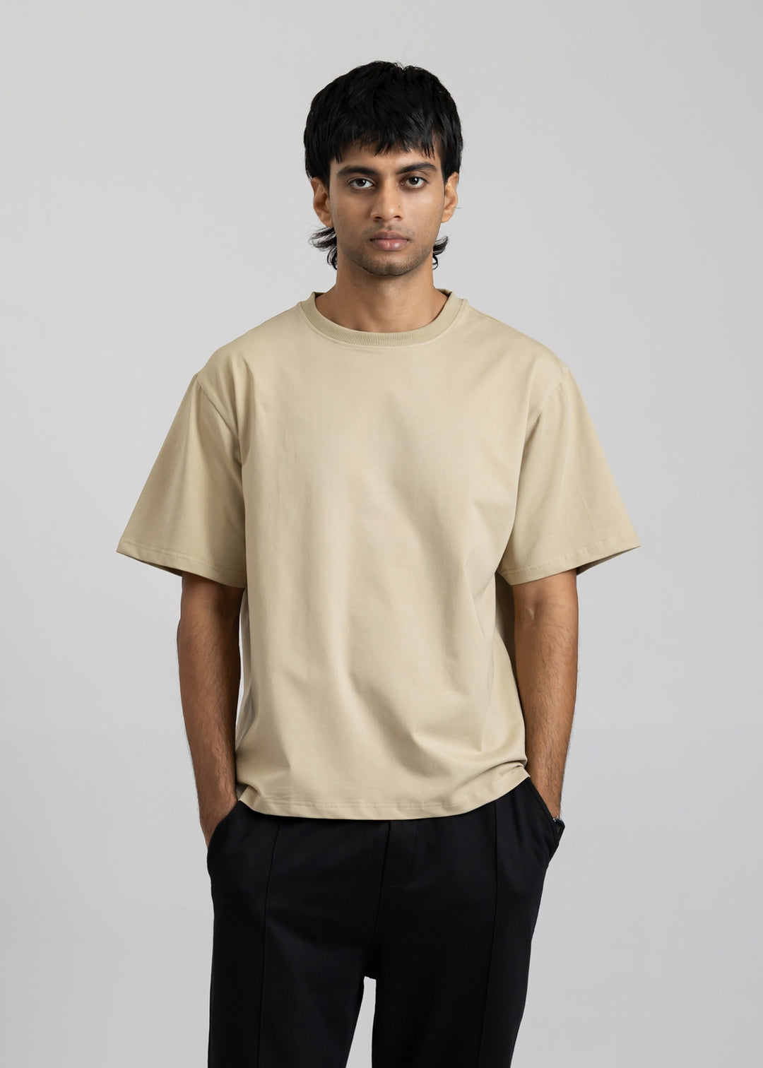 Stretch Box-Fit T-shirt — Beige