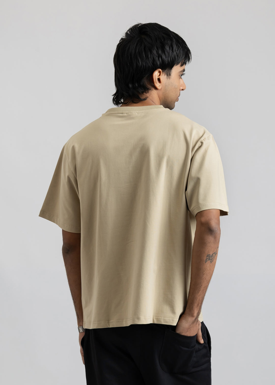 Stretch Box-Fit T-shirt — Beige