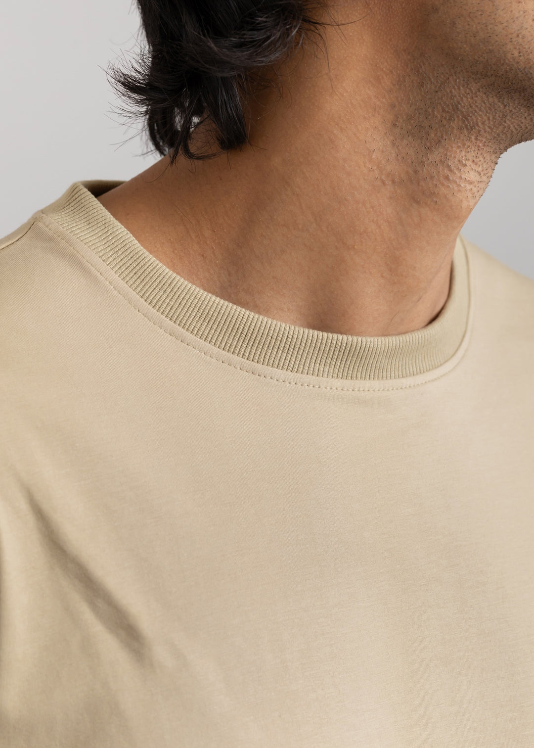 Stretch Box-Fit T-shirt — Beige